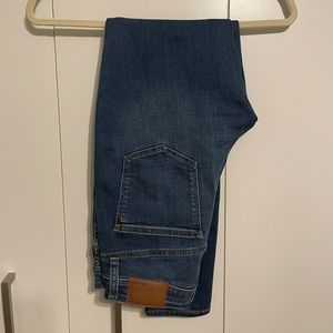 Madewell Curvy Roadtripper jean
